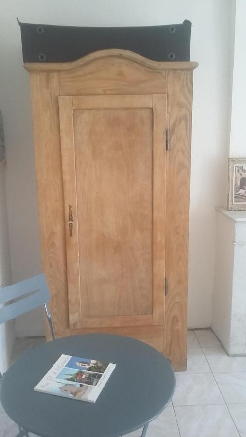 Appartement Dans Hameau Provencal Allauch Exterior foto
