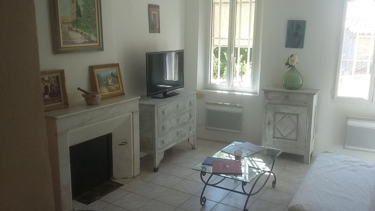 Appartement Dans Hameau Provencal Allauch Exterior foto