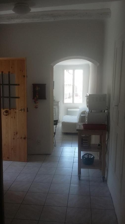 Appartement Dans Hameau Provencal Allauch Exterior foto